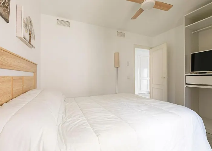 - Puerto Banus With Seaviews, 1br