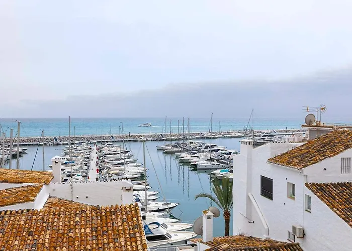 Апартаменты - Puerto Banus With Seaviews, 1br *