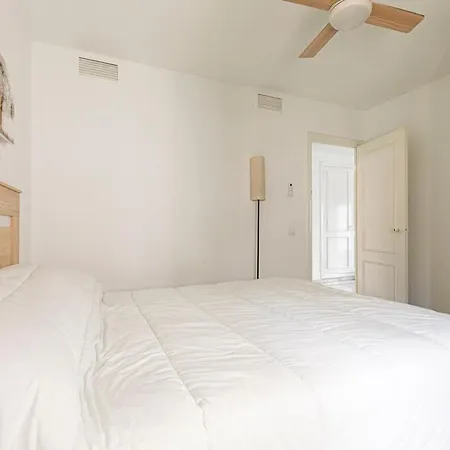 - Puerto Banus With Seaviews, 1br