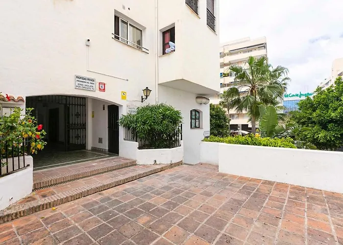 - Puerto Banus With Seaviews, 1br * Marbella